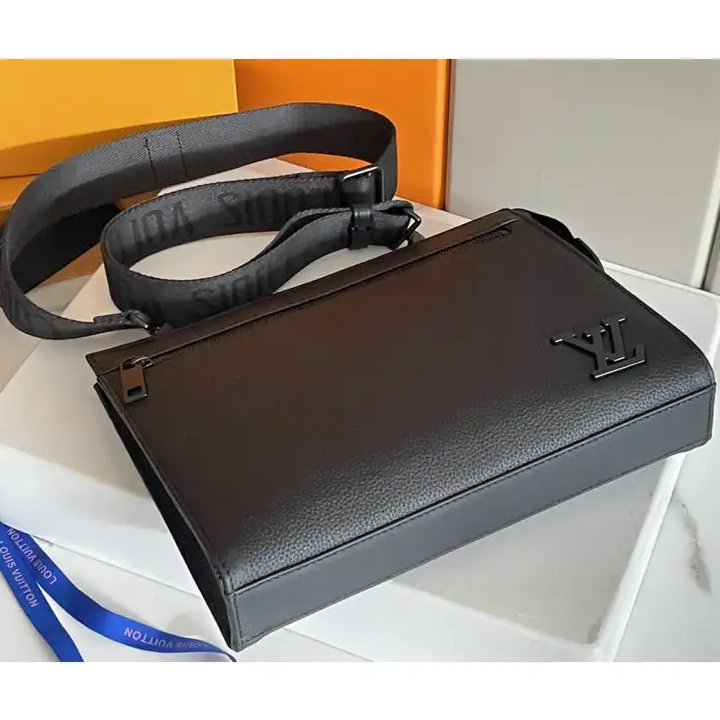 Official Brother Sam LV Bag 2207PL0014 0801